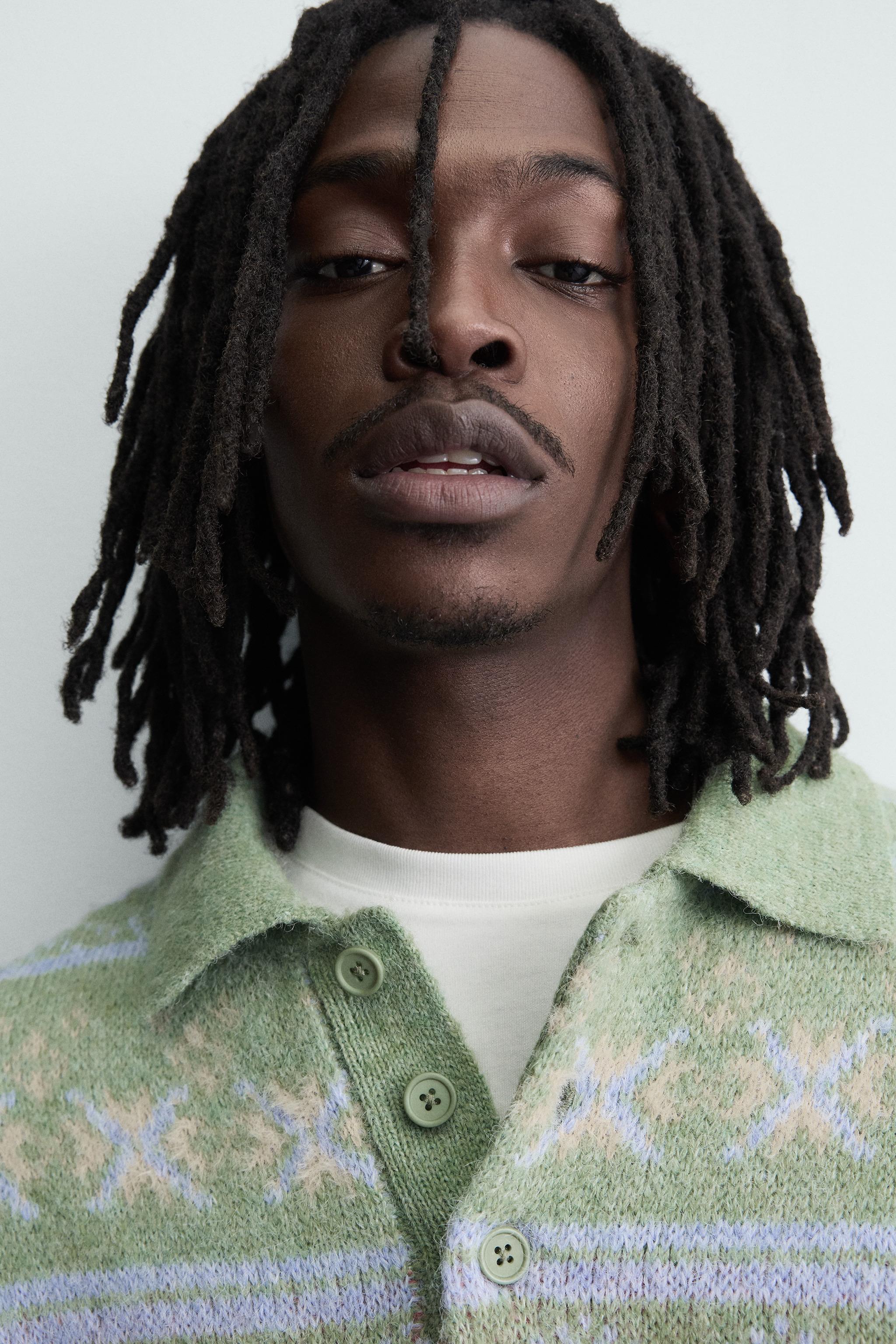 GEOMETRIC TEXTURED JACQUARD KNIT POLO SHIRT